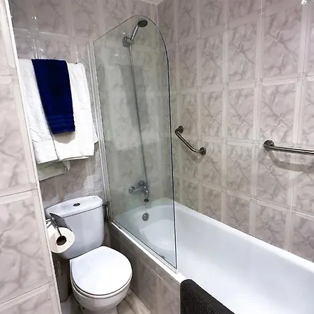 Skol 935 - Cozy 2-bedroom With Amazing Sea Views Apartment